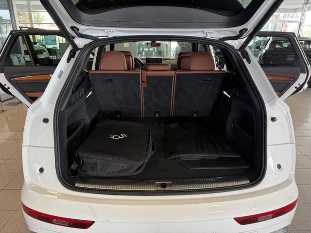 Used 2021 Audi Q5 e Premium Plus AWD/4WD image 22
