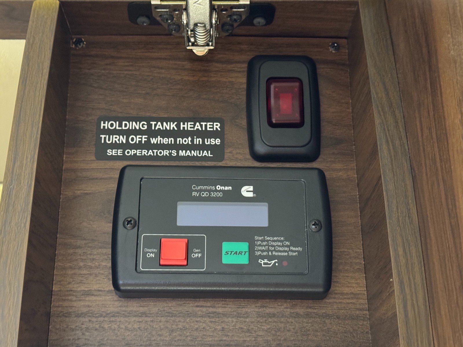 Used 2021 Mercedes-Benz Sprinter 3500 w/ Acoustic Package image 79