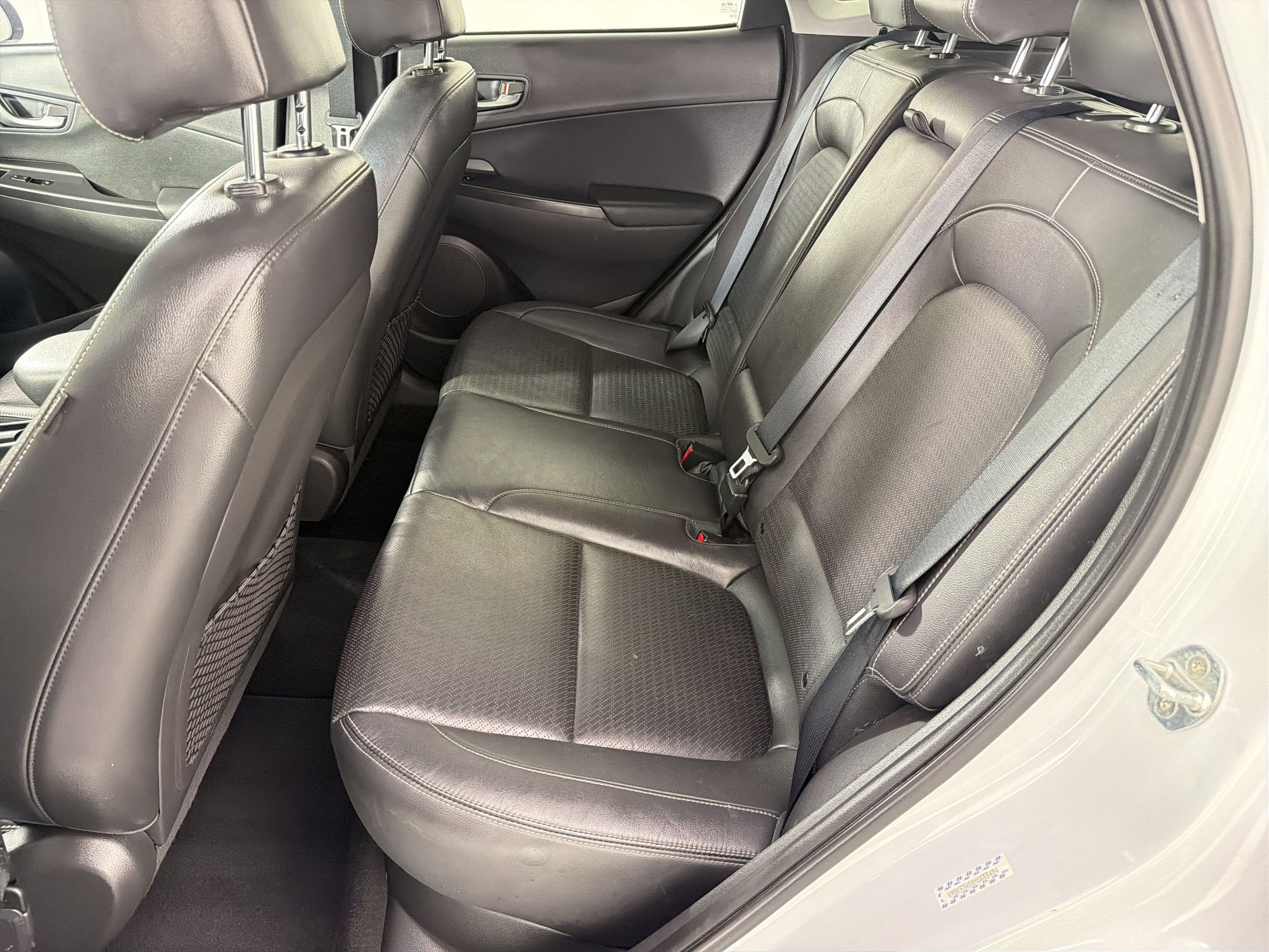 Used 2021 Hyundai Kona Ultimate FWD image 15