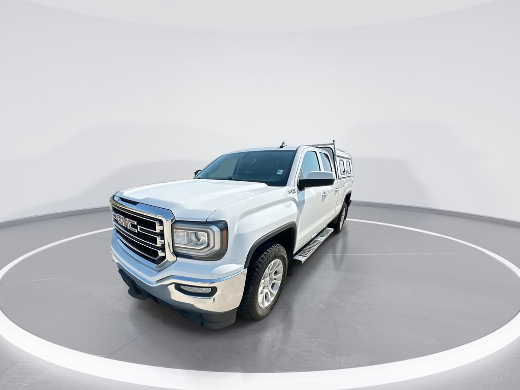 Certified 2019 GMC Sierra 1500 SLE w/ SLE Value Package AWD/4WD image 4