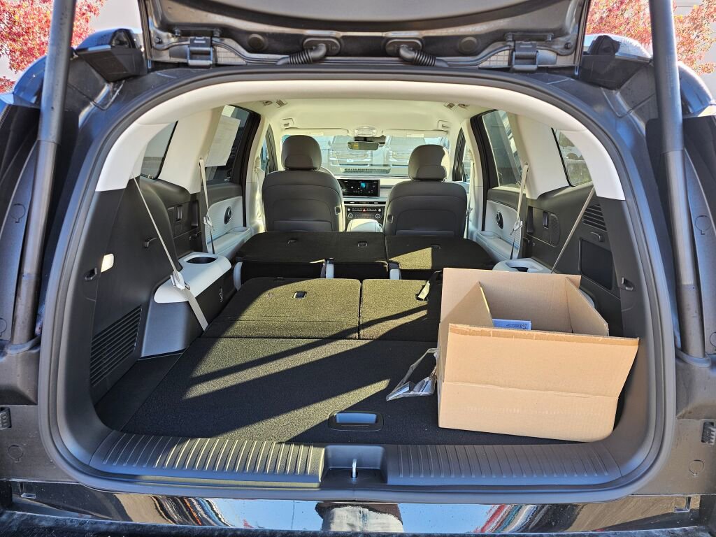 New 2026 Hyundai Ioniq 9 SEL image 14