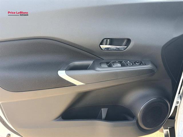 Used 2024 Nissan Kicks SV FWD image 18