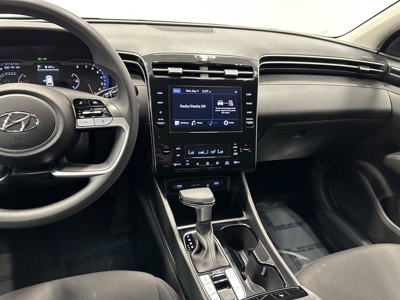 Certified 2024 Hyundai Tucson SEL AWD/4WD image 22