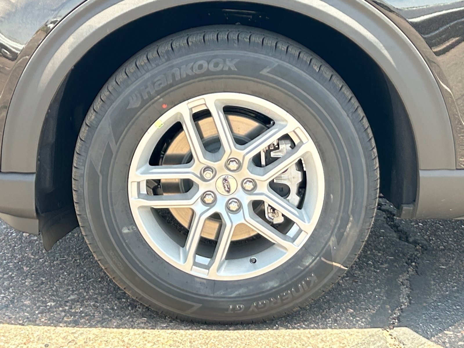 New 2026 Ford Explorer Active w/ Active Comfort Package RWD image 26