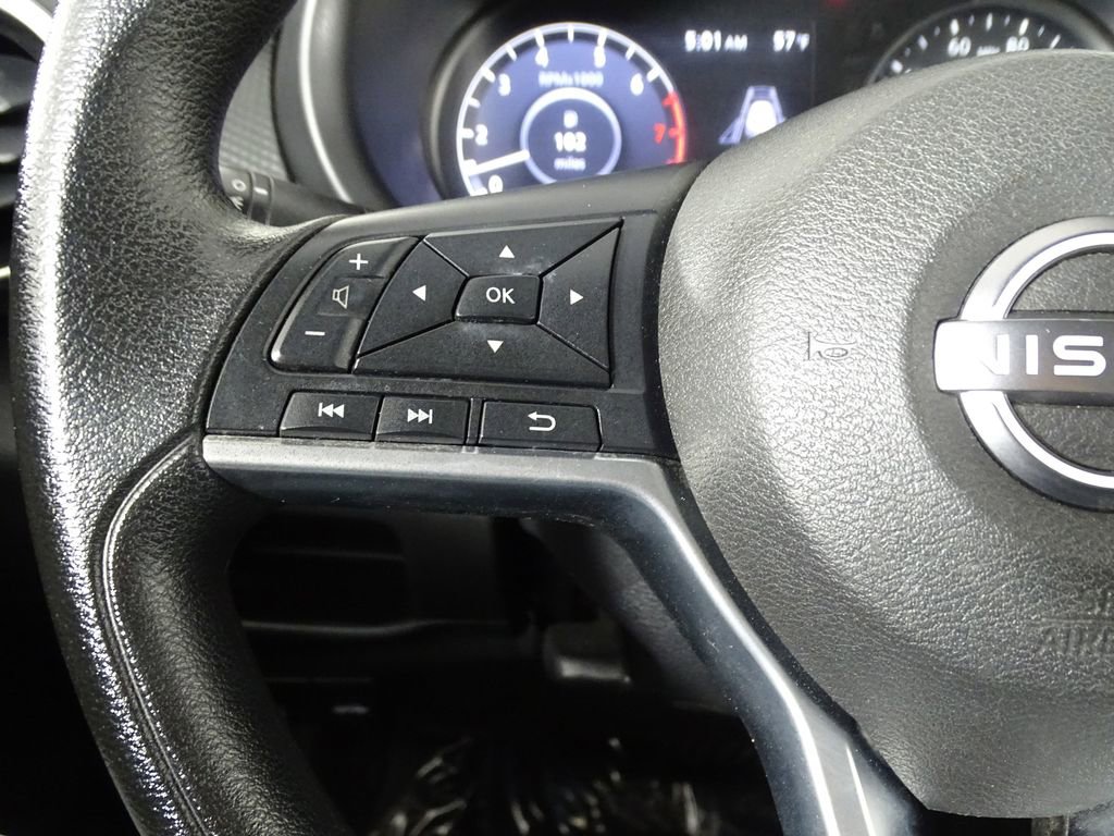 Used 2023 Nissan Kicks SV image 22