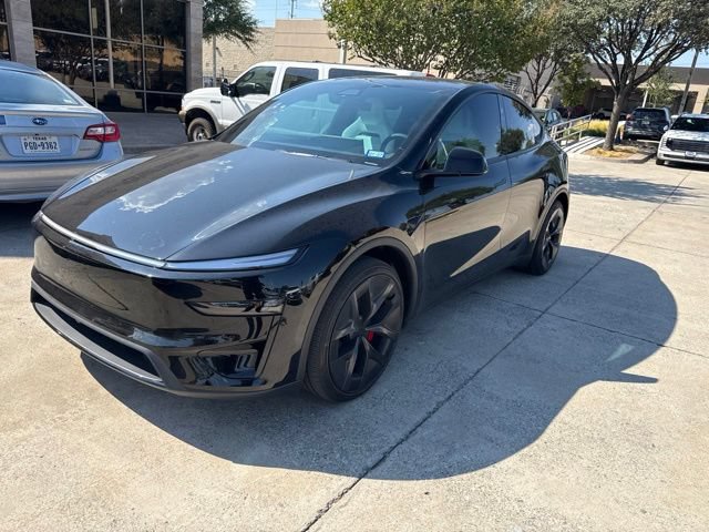Used 2026 Tesla Model Y Performance AWD/4WD image 2