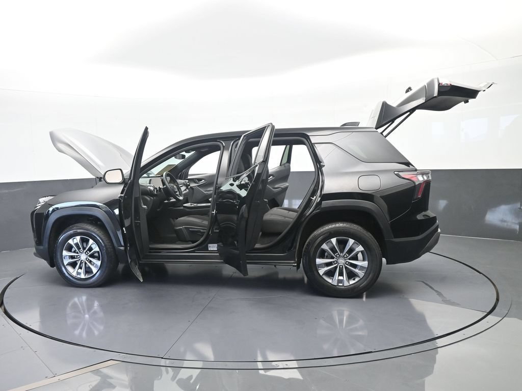 Used 2026 Chevrolet Equinox LT FWD image 73
