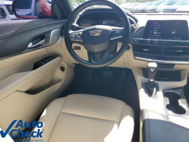 Used 2020 Cadillac CT4 Luxury w/ Sun And Sound Package RWD image 16