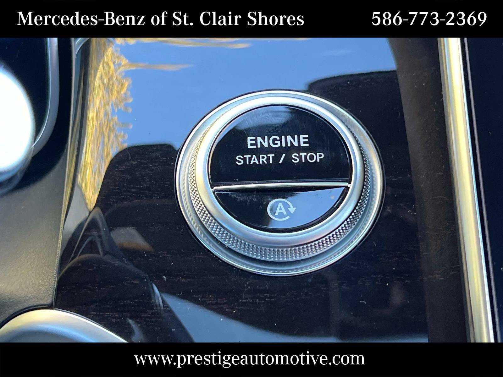 Used 2023 Mercedes-Benz GLC 300 4MATIC image 32