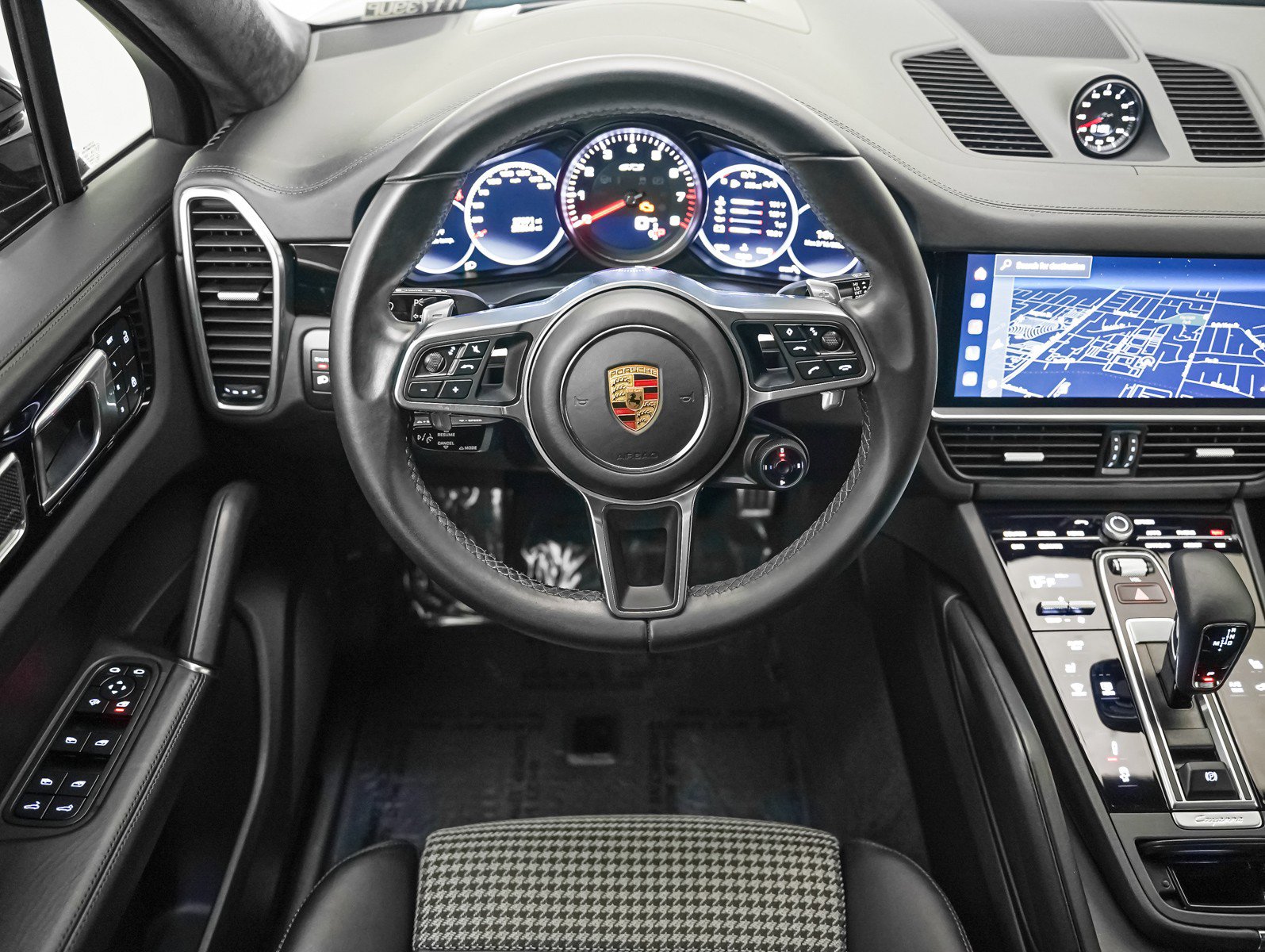 Certified 2023 Porsche Cayenne GTS image 16