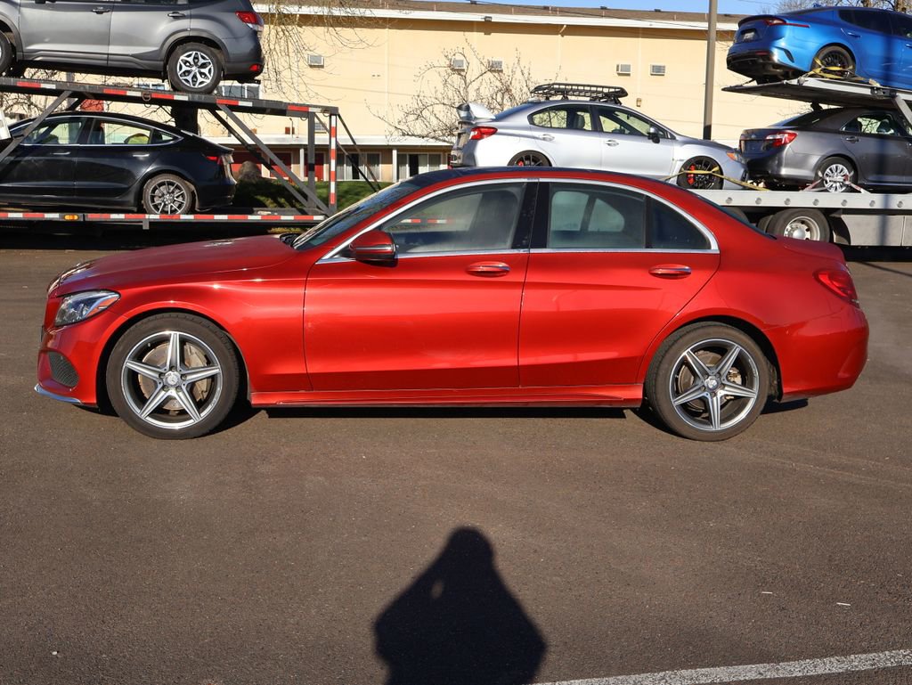 Used 2016 Mercedes-Benz C 300 4MATIC Sedan image 3