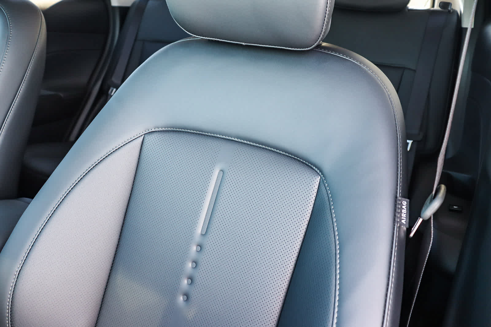 New 2026 Hyundai Kona Limited FWD image 31