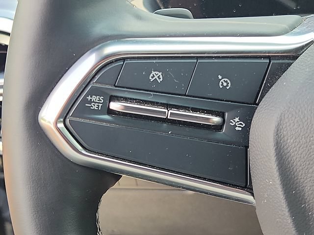 Used 2024 Chevrolet Equinox EV LT FWD image 21