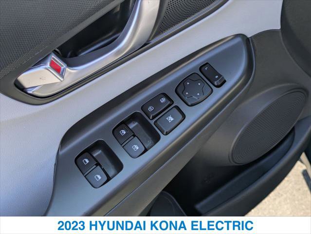Used 2023 Hyundai Kona SE FWD image 13