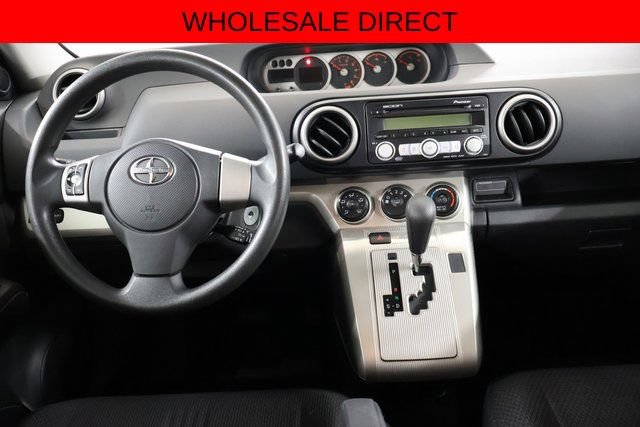 Used 2009 Scion xB FWD image 12