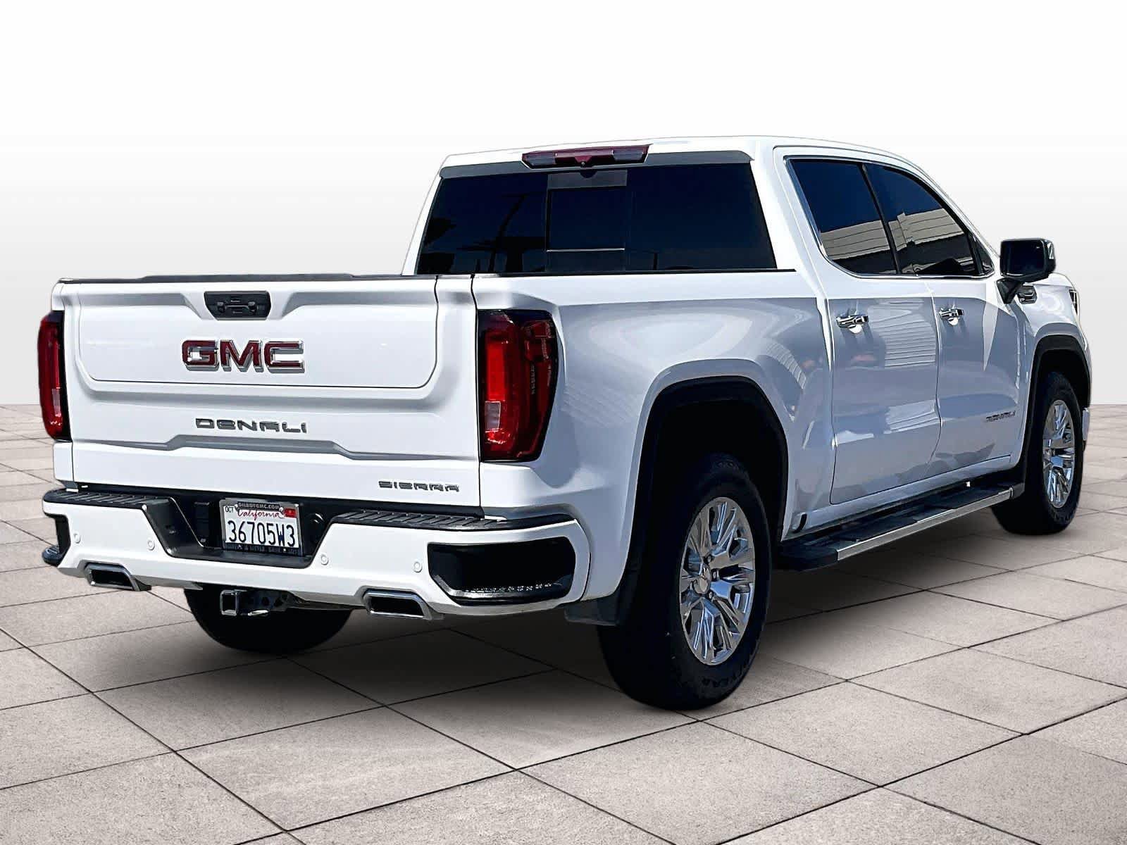 Used 2022 GMC Sierra 1500 Denali AWD/4WD image 14