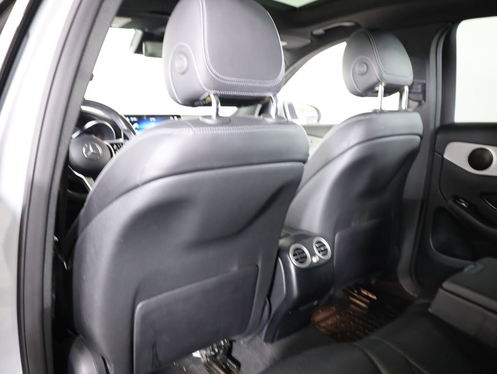 Used 2022 Mercedes-Benz GLC 300 4MATIC image 34