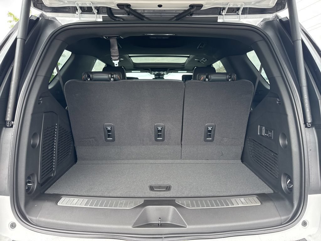 New 2026 GMC Yukon AT4 w/ AT4 Premium Plus Package AWD/4WD image 35