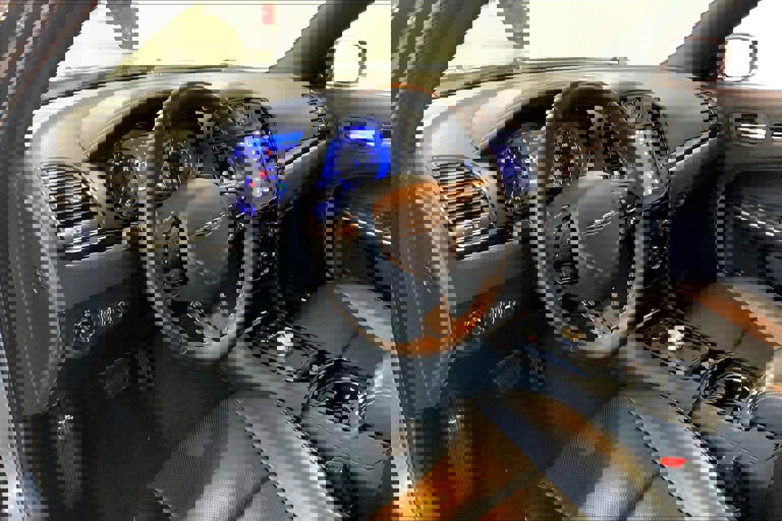 Used 2019 Chrysler 300 S w/ 300S Premium Group image 17