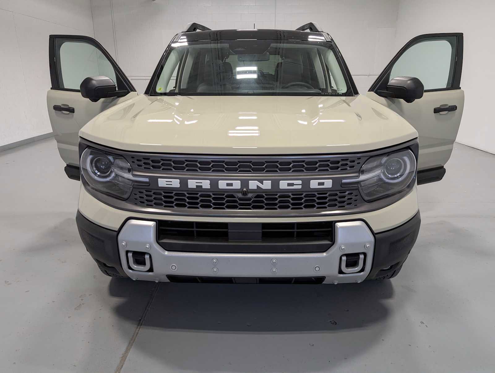 Certified 2025 Ford Bronco Sport Badlands w/ Badlands Tech Package AWD/4WD image 15