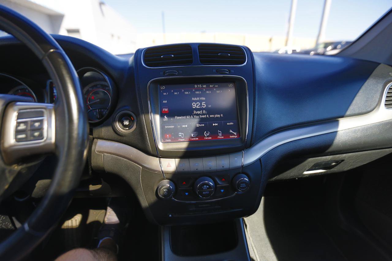 Used 2020 Dodge Journey Crossroad FWD image 8