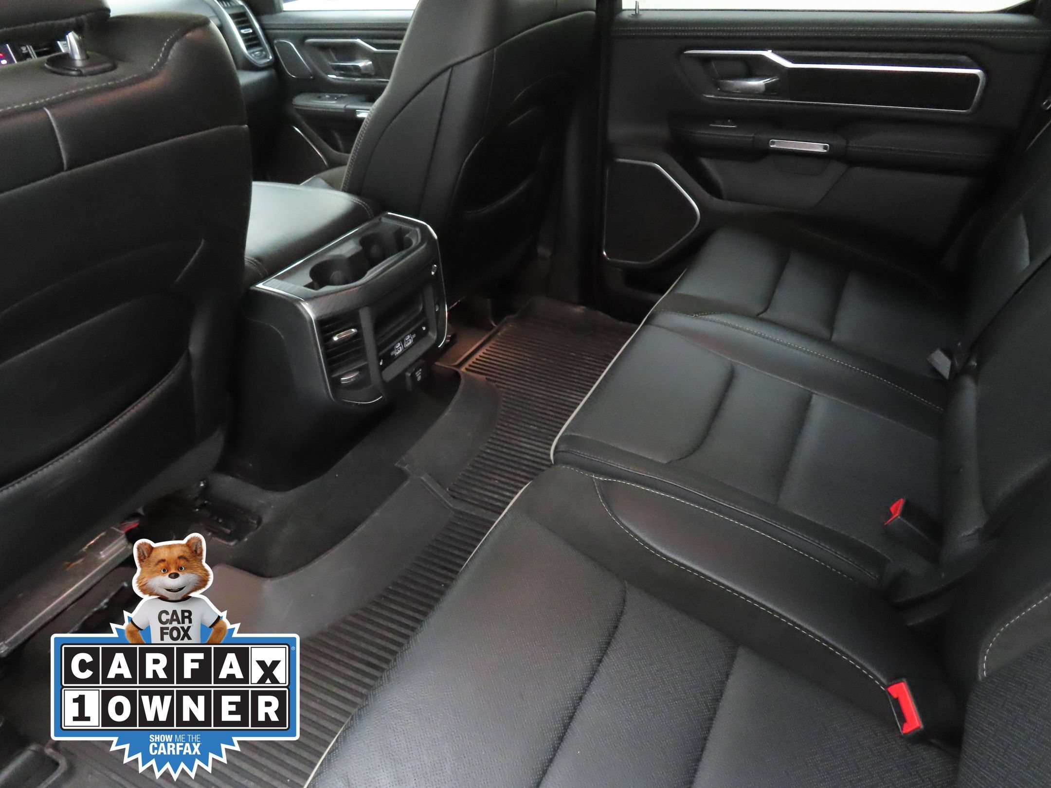 Used 2024 RAM 1500 Laramie AWD/4WD image 22