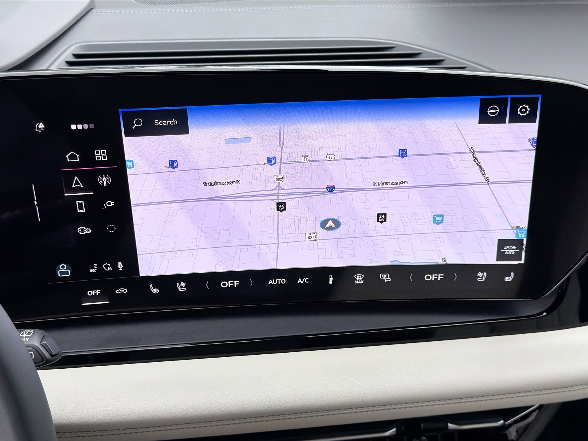 New 2025 Audi Q6 e-tron Premium Plus image 32
