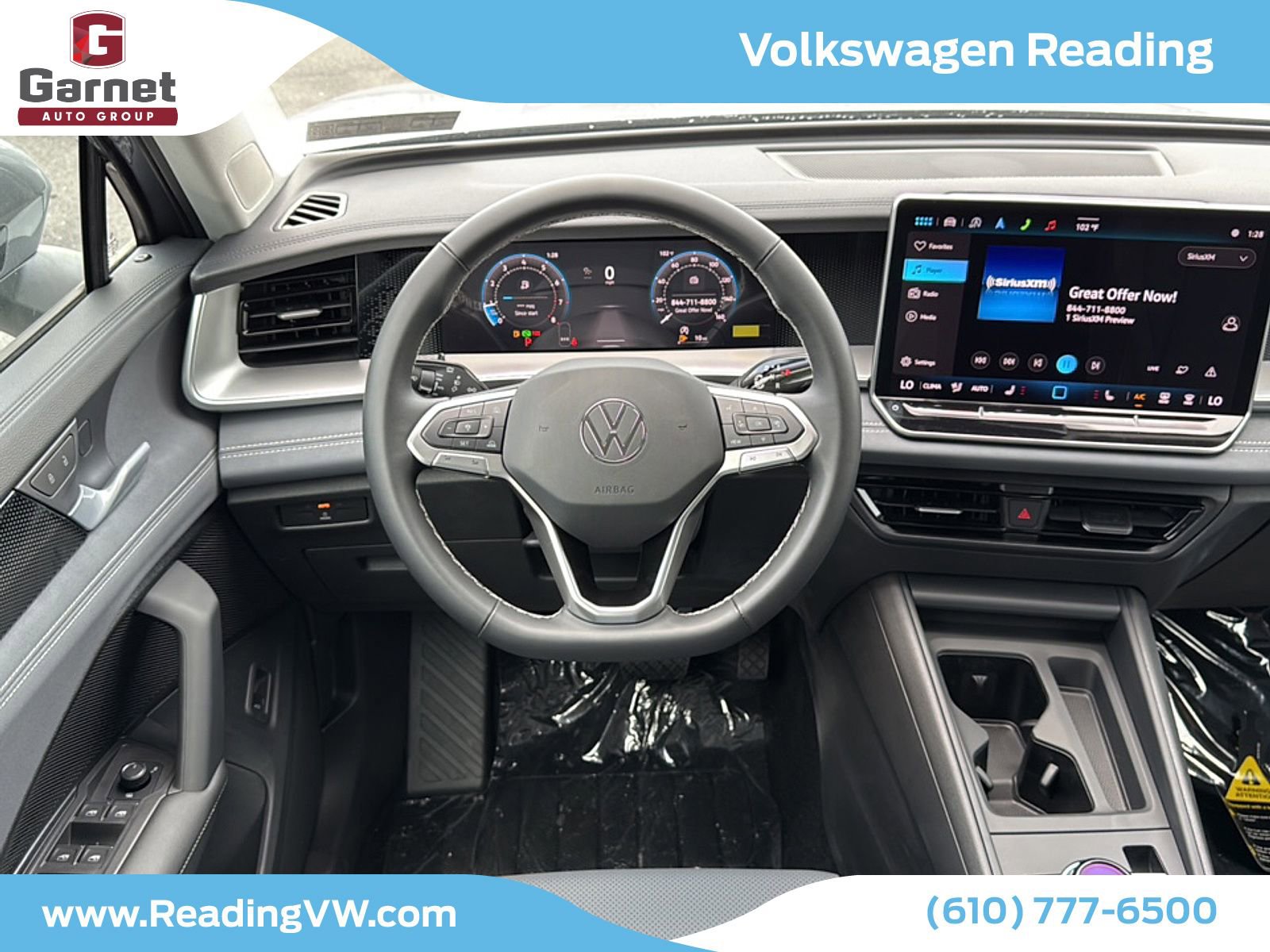 New 2025 Volkswagen Tiguan SE image 11