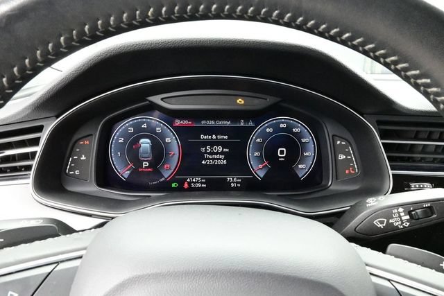 Used 2019 Audi Q8 Premium Plus w/ Premium Plus AWD/4WD image 9