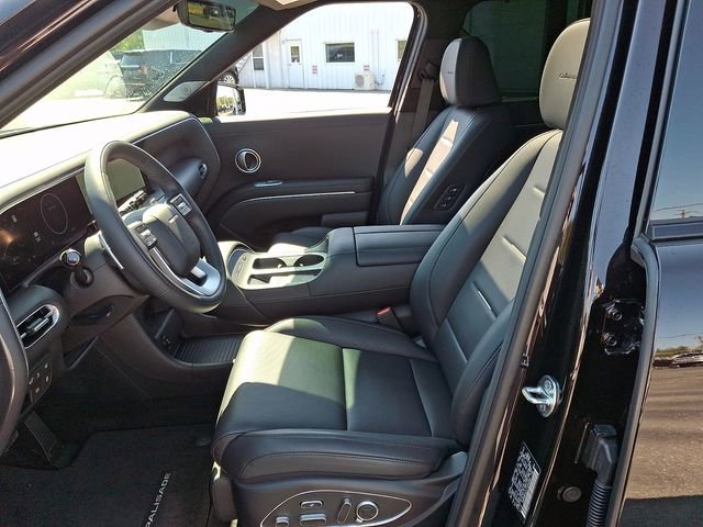Used 2026 Hyundai Palisade Calligraphy FWD image 14