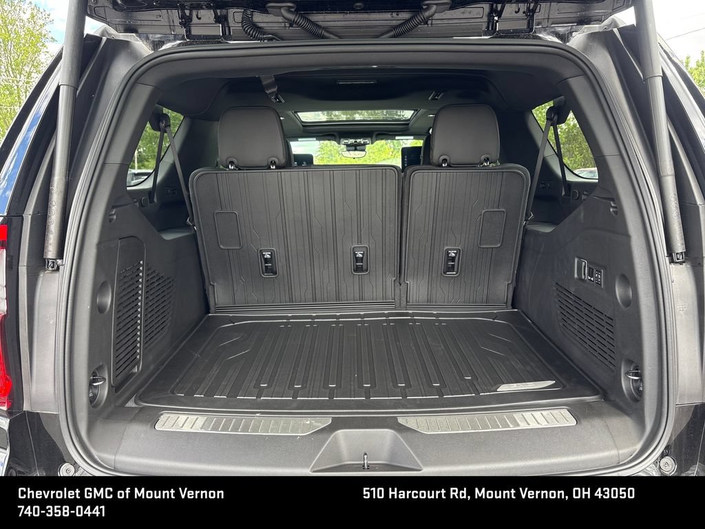 New 2026 GMC Yukon XL AT4 w/ AT4 Premium Plus Package AWD/4WD image 29