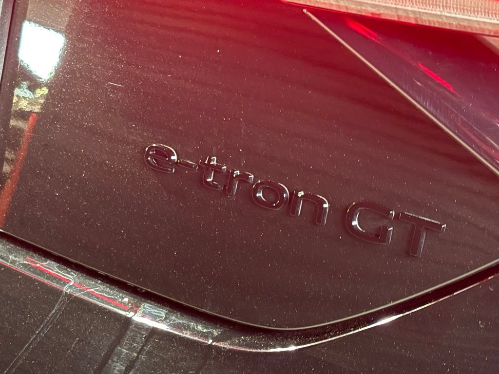 Used 2025 Audi S e-tron GT Premium Plus AWD/4WD image 35