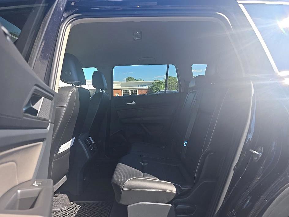 Used 2022 Volkswagen Atlas SE image 23