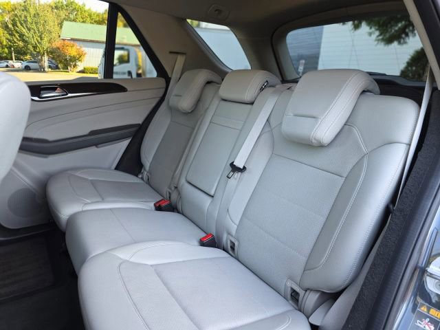 Used 2014 Mercedes-Benz ML 350 2WD image 31