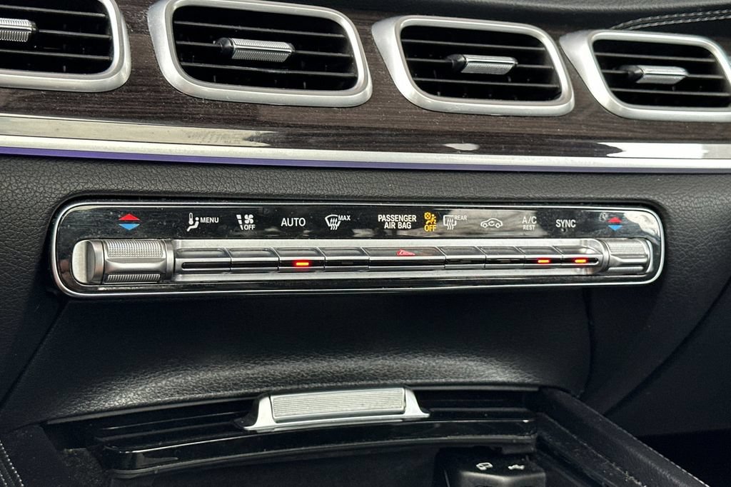 Used 2022 Mercedes-Benz GLS 450 4MATIC image 22