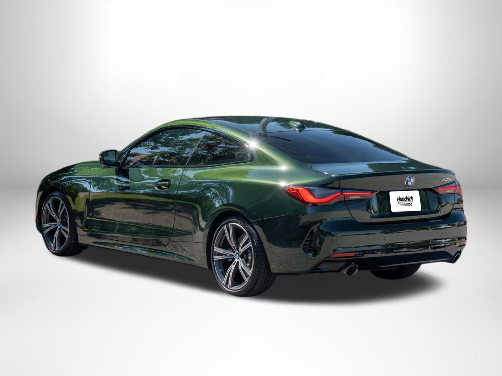 Used 2021 BMW 430i Coupe w/ Convenience Package RWD image 6