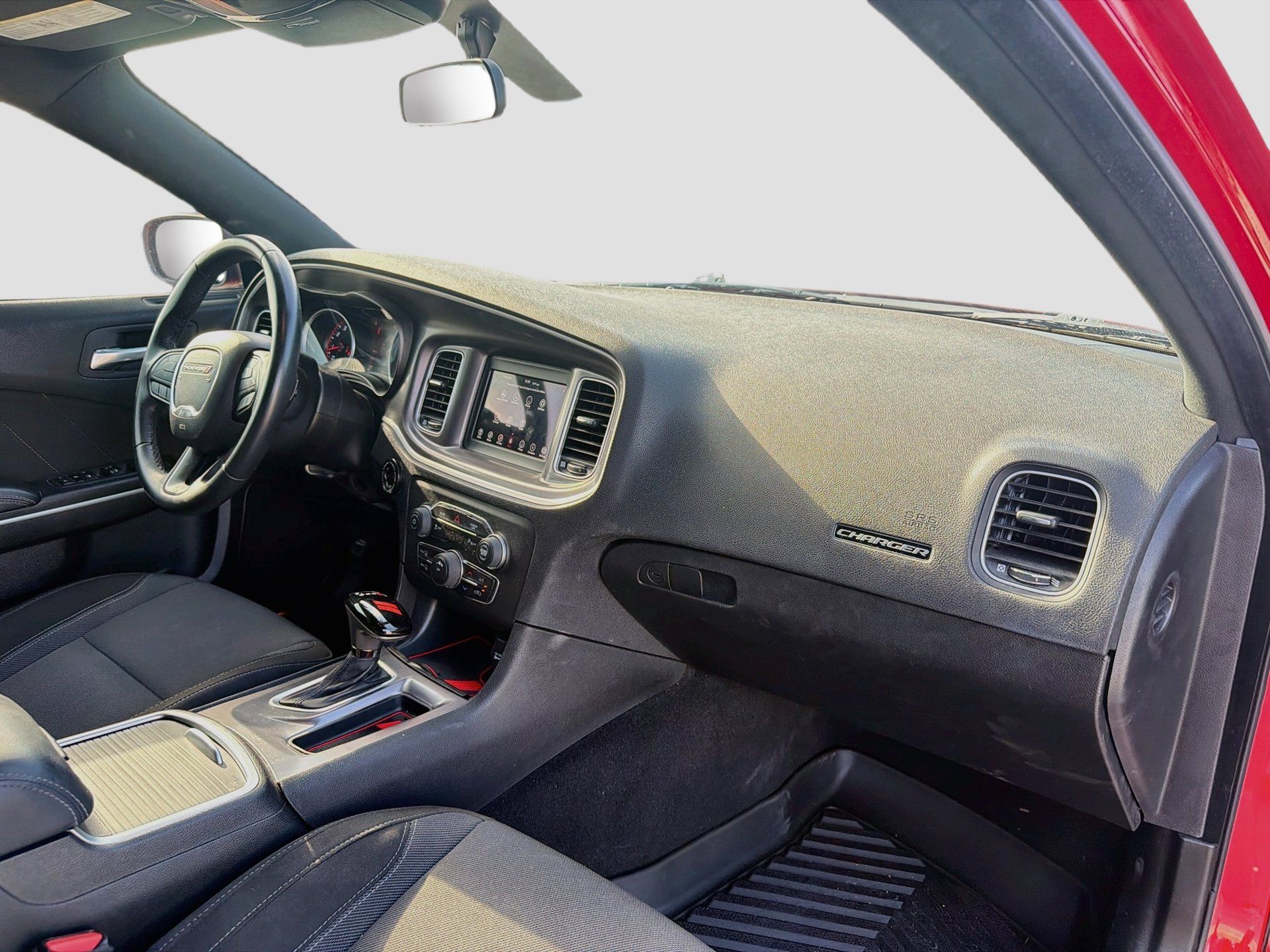 Used 2022 Dodge Charger SXT RWD image 31