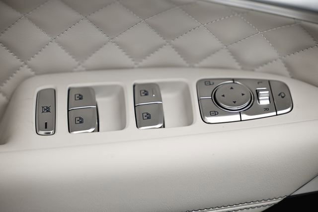 New 2025 Genesis G70 3.3T Advanced w/ Sport Prestige Package image 19