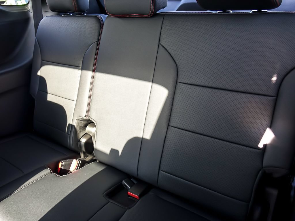 Used 2024 Chevrolet Traverse RS w/ LPO, Floor Liner Package AWD/4WD image 17
