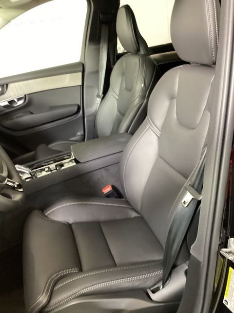 New 2026 Volvo XC90 B6 Ultra w/ Protection Package image 11