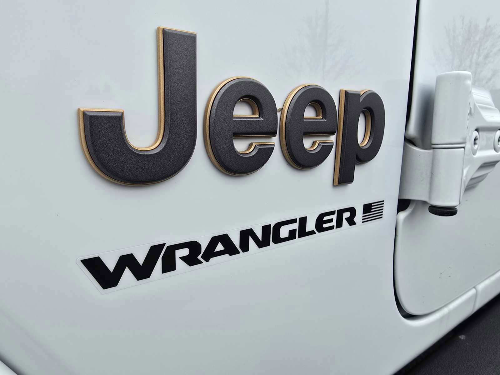 Used 2023 Jeep Wrangler Unlimited Rubicon 392 AWD/4WD image 15