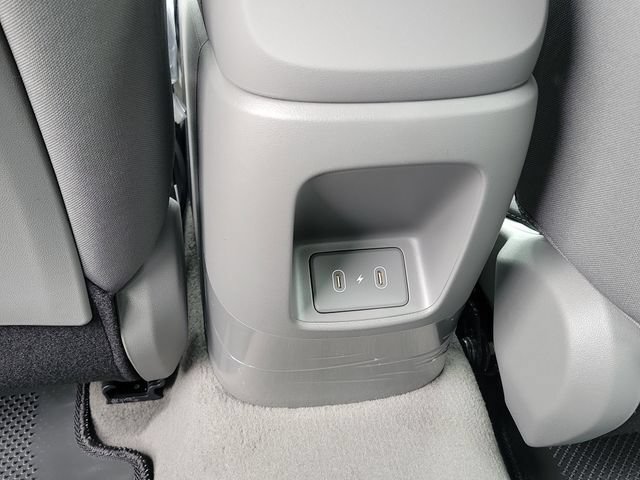 New 2026 Hyundai Elantra Sport FWD image 24