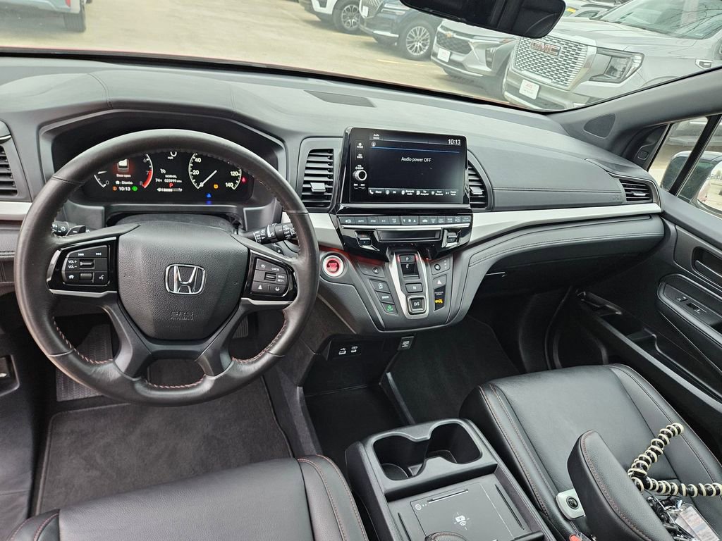 Used 2025 Honda Odyssey Sport-L image 16