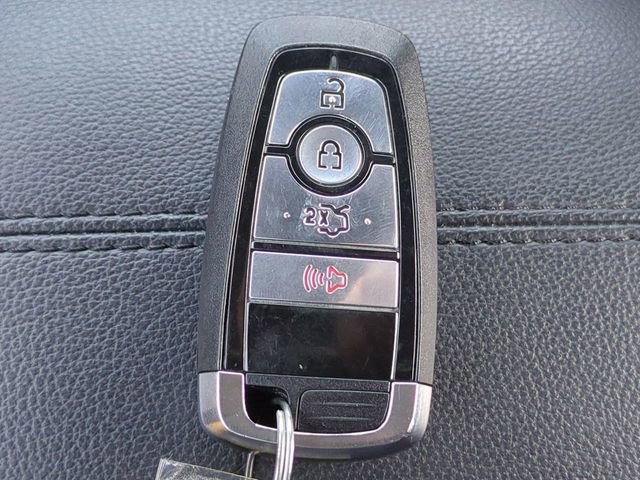 Certified 2023 Ford Mustang Coupe RWD image 25