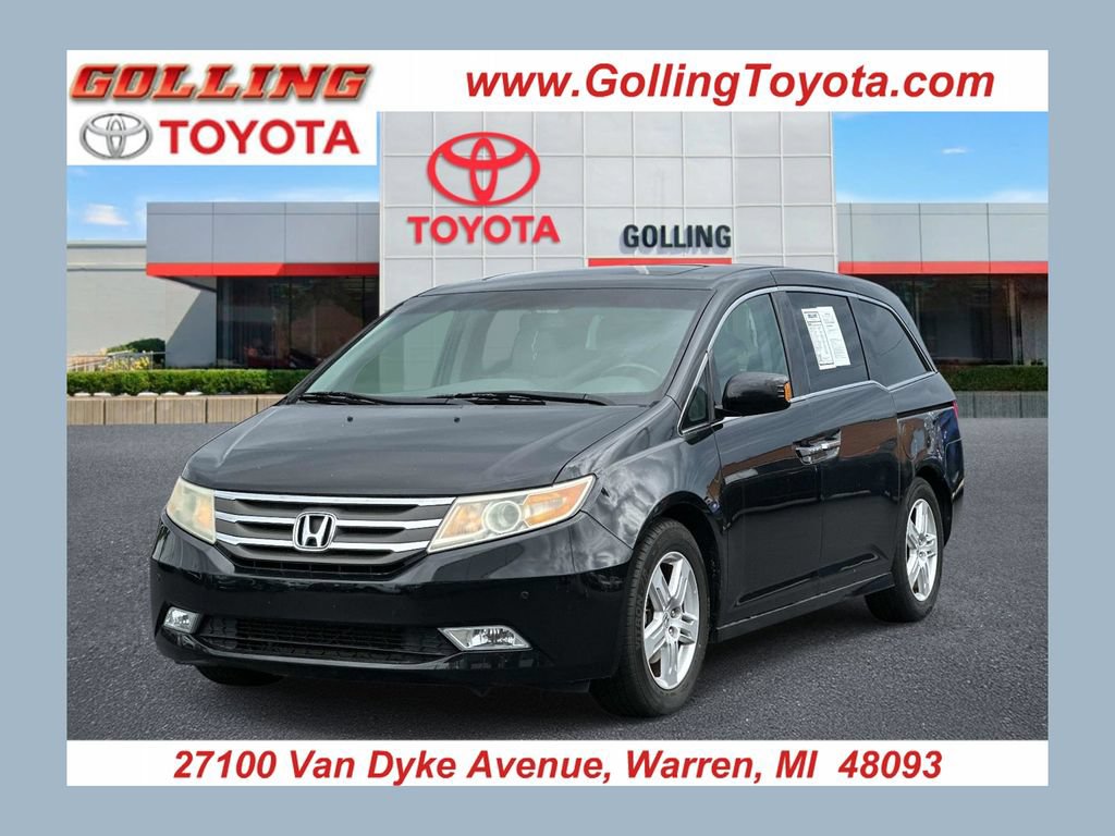 Used 2011 Honda Odyssey Touring video 1