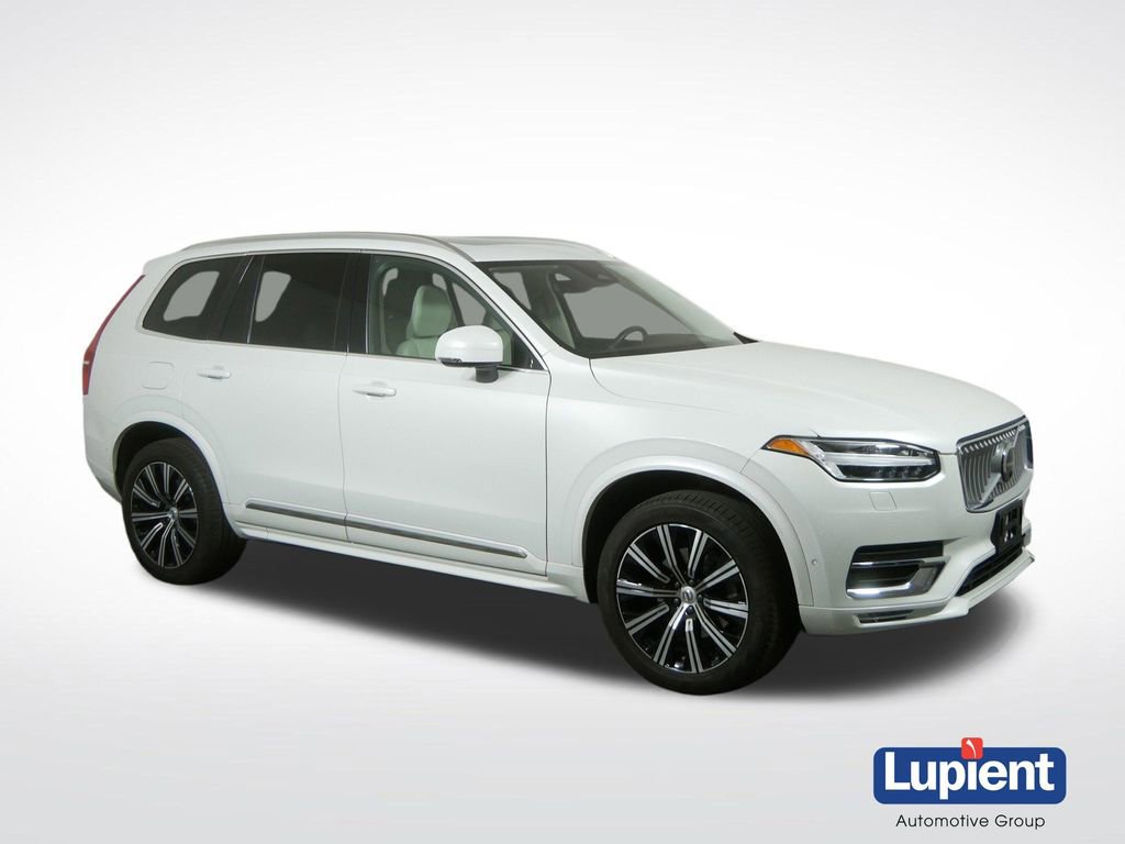 Used 2023 Volvo XC90 B6 Plus AWD/4WD image 1