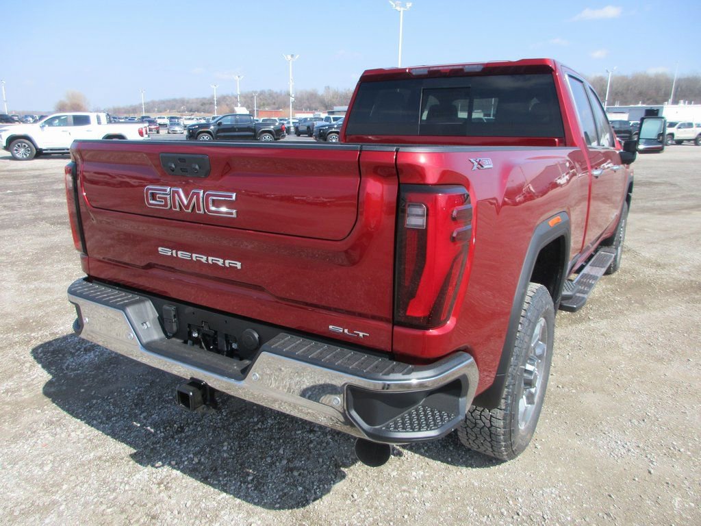 New 2026 GMC Sierra 3500 SLT w/ SLT Premium Package image 5