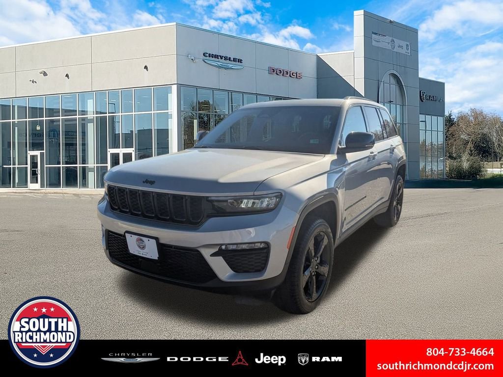 New 2025 Jeep Grand Cherokee Limited w/ Black Appearance Package