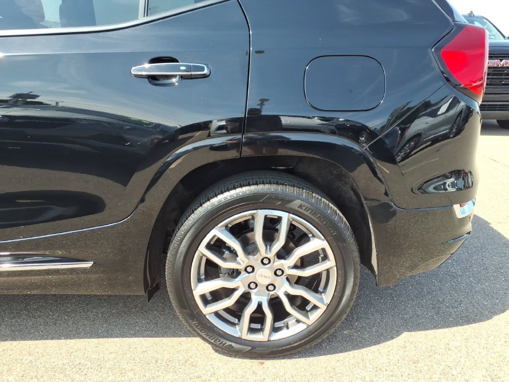 Used 2023 GMC Terrain Denali AWD/4WD image 23