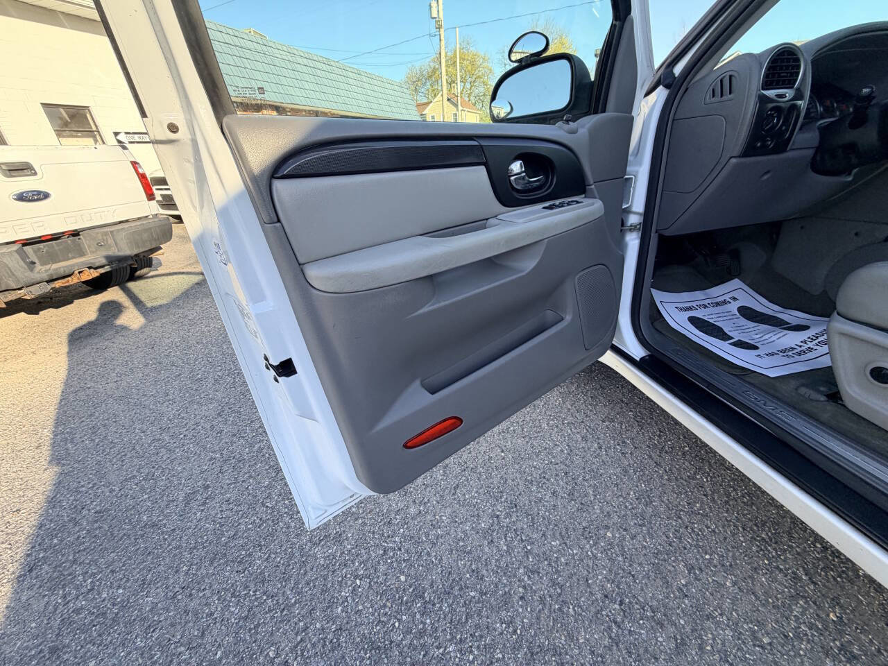 Used 2005 GMC Envoy XUV SLE w/ Sle Preferred Equipment Group AWD/4WD image 45